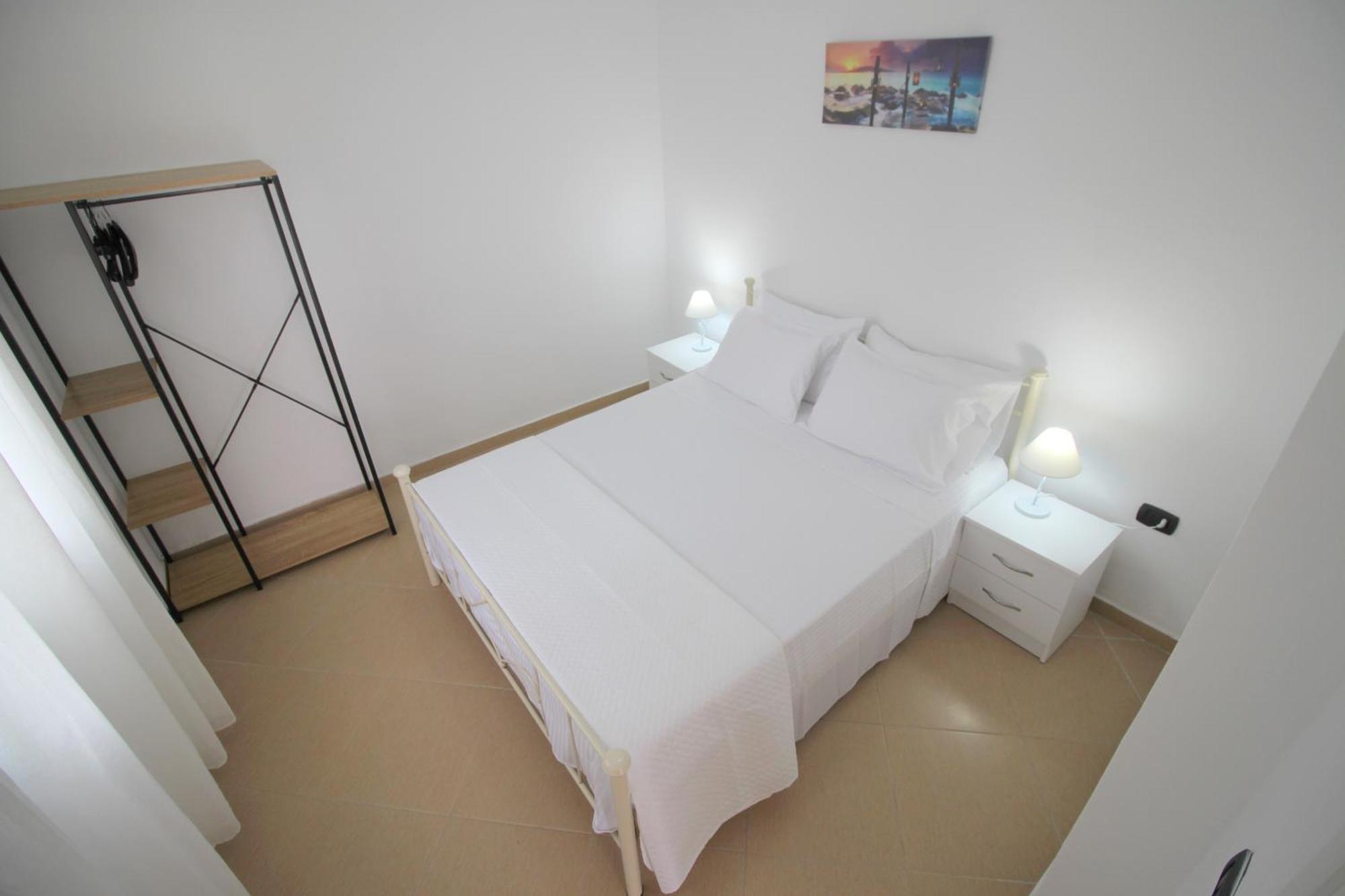 Nefeli'S Apartment Химара Экстерьер фото