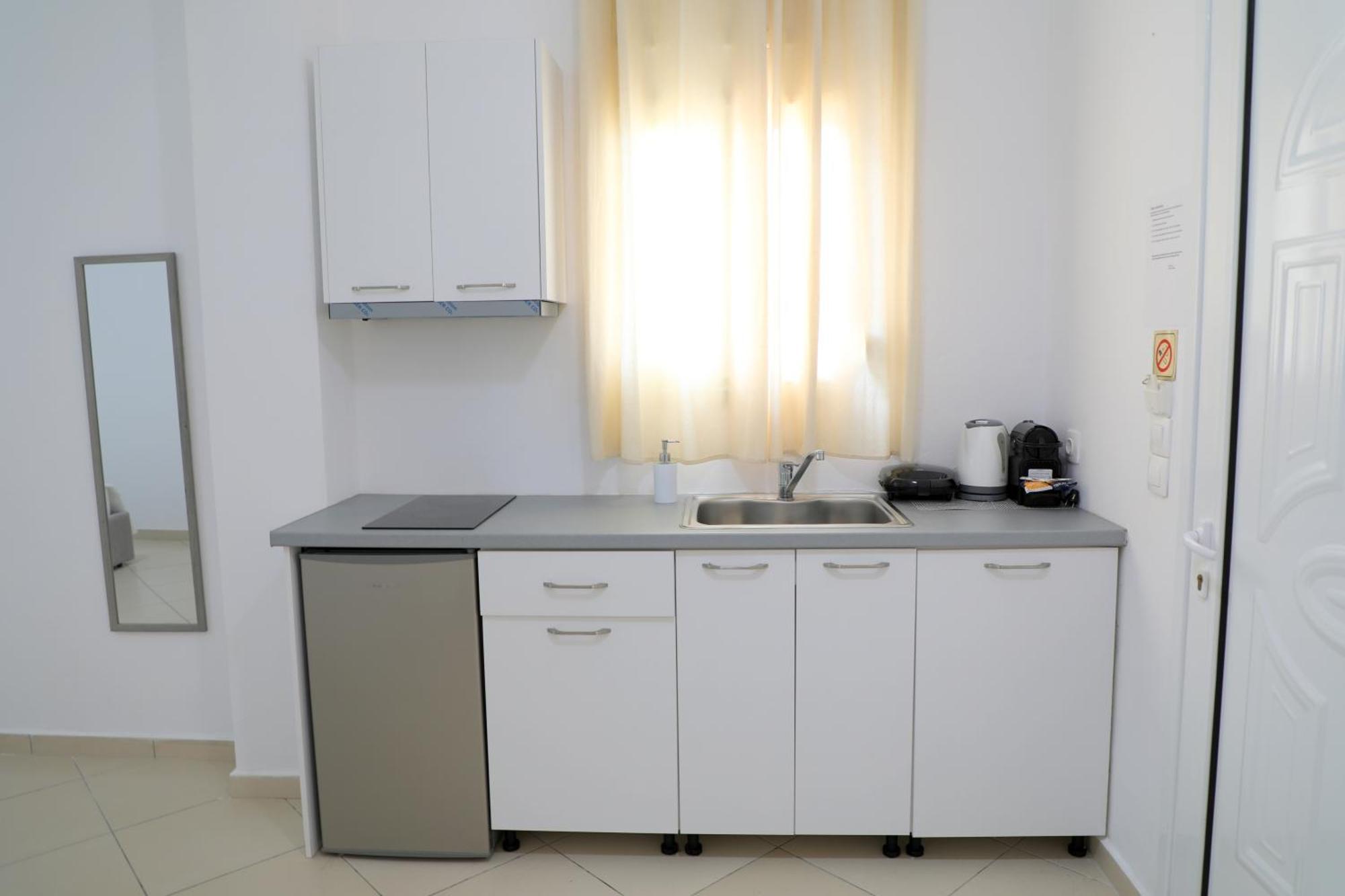 Nefeli'S Apartment Химара Экстерьер фото